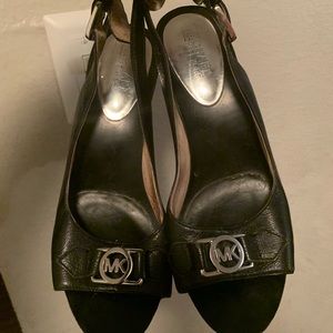 MK Sling back Sandal size 10